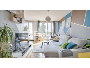 Vente appartement 2 pièces 48 m² à Villejuif (94800)  219 500 €