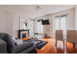 Vente appartement 2 pièces 37.28 m² à Paris 10ème (75010)  370 000 €
