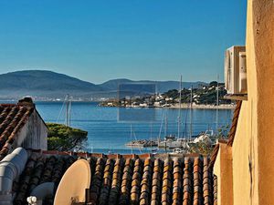 Vente appartement 2 pièces 56.9 m² à Sainte-Maxime (83120)  375 000 €