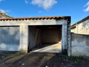 Vente commerce 22 m² Castres (81100)