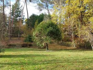 Vente terrain 1500 m² à Chancelade (24650)  600 000 €