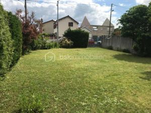 Vente terrain 228 m² à Conflans-Sainte-Honorine (78700)  149 000 €
