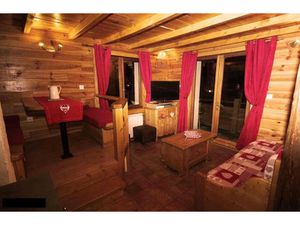 Location meublée appartement 3 pièces 45 m² à Aussois (73500)  800 €