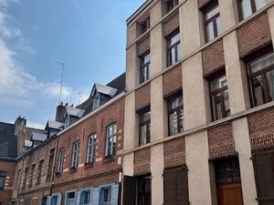 Location meublée appartement 1 pièce 30 m² à Lille (59000)  620 €