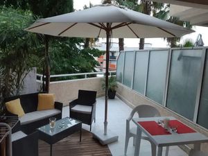 Location meublée appartement 1 pièce 24 m² à Nice (06000)  680 €