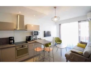Location meublée appartement 2 pièces 41 m² à Nice (06000)  1 250 €