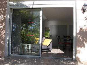 Location meublée appartement 2 pièces 40 m² à Velaux (13880)  750 €