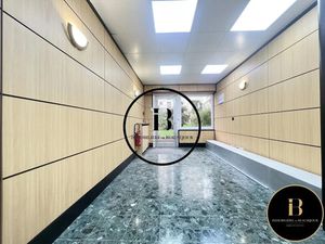 Location locaux professionnels 5 pièces 110 m² à Paris 17ème (75017)  4 300 €