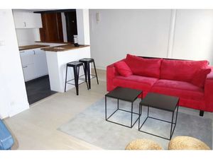 Location meublée appartement 1 pièce 33 m² à Lyon 6ème (69006)  832 €