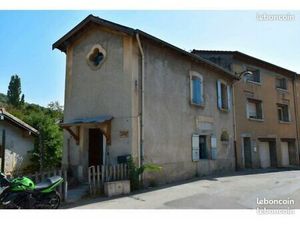 Maison atypique à rénover