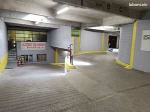 Location box stockage ou parking sécurisé