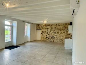 Maison lumineuse 3 chambres avec extérieur – Mouchamps