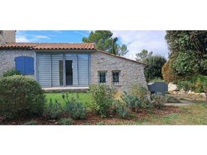 Location appartement 1 pièce 28 m² à Roquefort-les-Pins (06330)