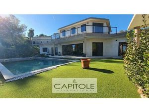 Vente maison 8 pièces 276 m² Antibes (06600)