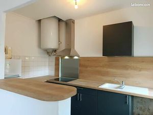 T3 rénové avec cour intérieur