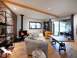 Vente maison 7 pièces 158 m² à Bourg-Charente (16200)  254 880 €