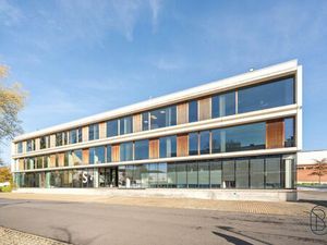 Bien professionnel à vendre à Zwevegem € 2.495.250 (LH3K7) - Immo Beguin Kortrijk | Zimmo