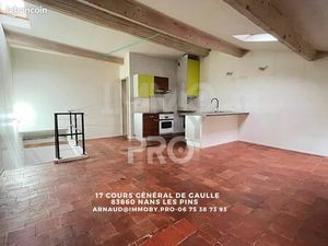 Loft 2 pièces 47 m²