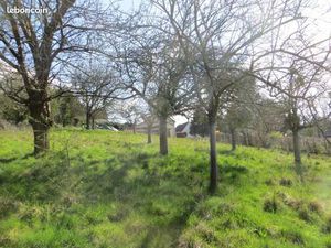 Terrain 1045 m² ROULLOURS