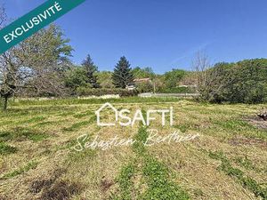 Terrain constructible viabilisé à vendre