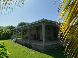 LE MOULE maison de 120m2au sol terrain de 1600m2 137800