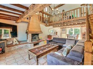 Maison 9 pièces 163 m²