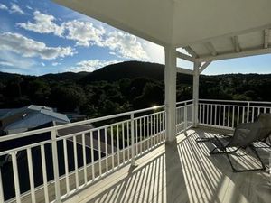 Grand T3 à louer  Deshaies