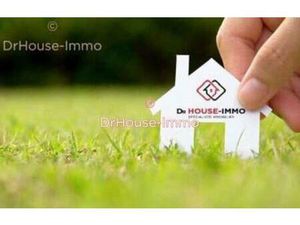 Terrain constructible viabilisé à vendre