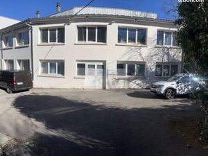 Local d’activité bureaux centre ville Oyonnax 90m2