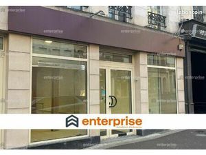 Local commercial 102 m²