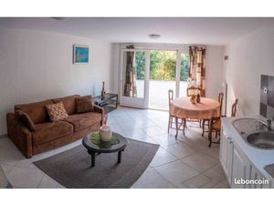 Location meublée studio 28 m² Valbonne (06560)