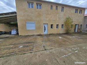 Location plateau commercial bureaux