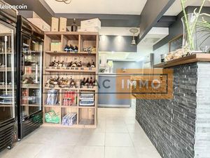 Local commercial 150 m²