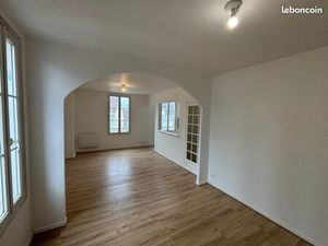 Location appartement T5 75 m² Sens (89100)