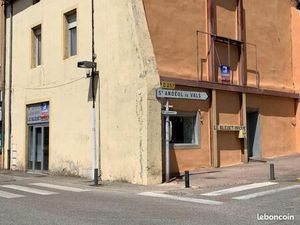 Local commercial 60 m²