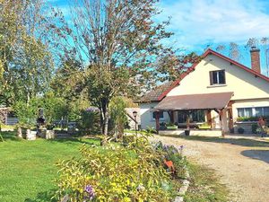 Belle maison arboré et clôturé ?