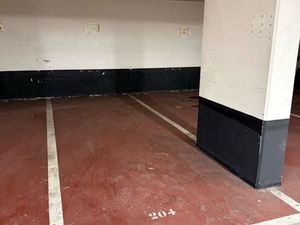 Levallois-Perret  une place de parking rue Raspail