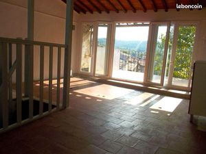 Maison  2 appartements et terrasse