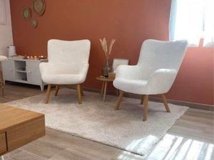 Cabinet à partager – Lundi & mardi – 200 /mois charges comprises