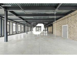 Local d'activité 1 971 m²