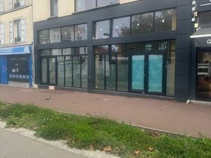 Local commercial à louer pour professions médicales   métiers dentaires  notaires