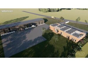 Local 114 m² LAMBALLE