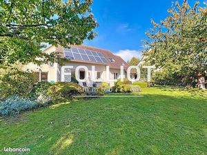 Propriété 10 pièces 195 m²