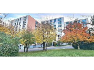 Appartement 2 pièces 74 m²