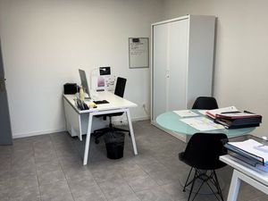 2 bureaux à louer (14 m² & 16 m²) – Fos-sur-Mer  zone de Lavalduc