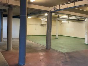 Local industriel de 280m²