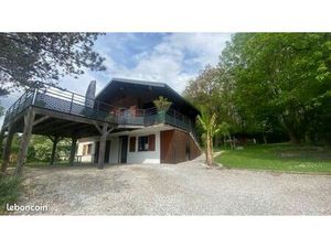 Chalet sur les hauteurs du village