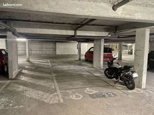 Parking motos/scooters - Tram C Emile Counord