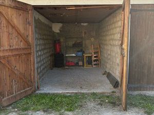 Vends Garage fermé Centre Ville de la Tour du Pin