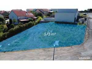 Dernier terrain disponible immédiatement  prêt à bâtir  viabilisé & libre de constructeur